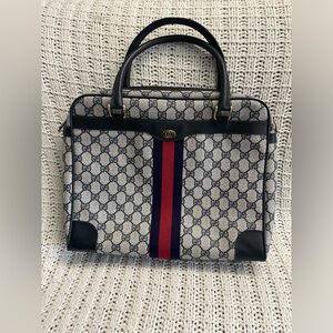 Vintage Sherry Line Gucci Bag Navy GG 80’s Handbag